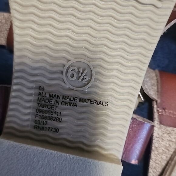 Merona Brown Sandals Like New - Picture 4 of 4